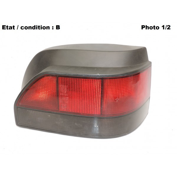 RENAULT Clio (-94) - Feu arrière droit SCINTEX 2517