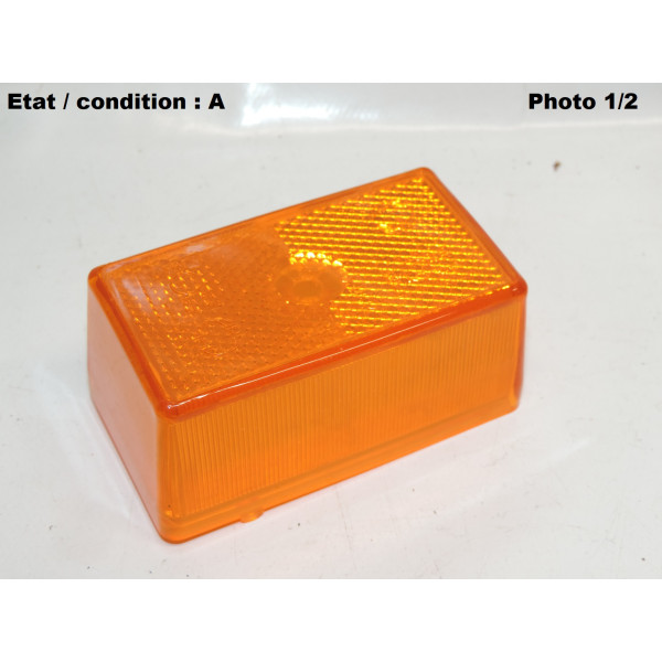 ARA 723 - Cabochon feu position latéral-catadioptre orange