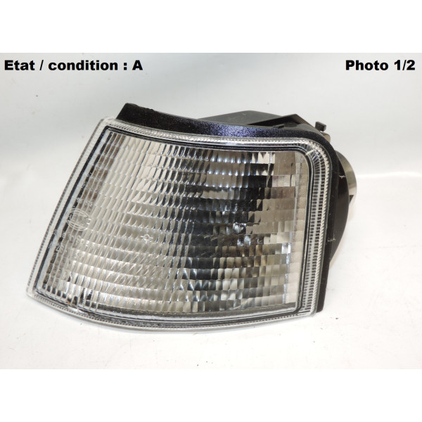 Left front light indicator HELLA 9EL963261-011