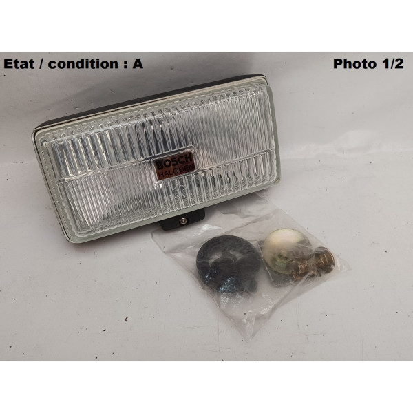 Phare antibrouillard "Halogen" H3 BOSCH 0305601104-730