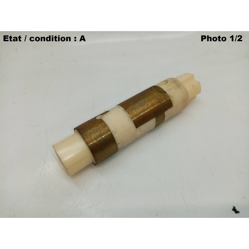 SIMCA Aronde 9, P60 - Cylindre pour commodo d'éclairage Combinator PK LMP 5250126