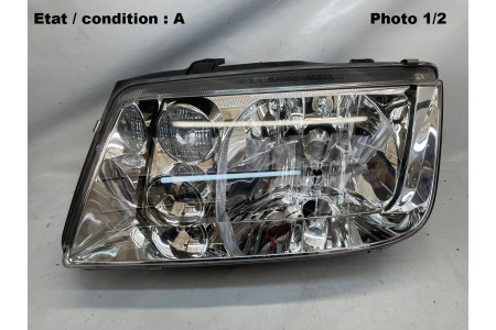 VOLKSWAGEN Bora (98-05) - Left headlight HELLA 1EH963560-71 (w/o FL)