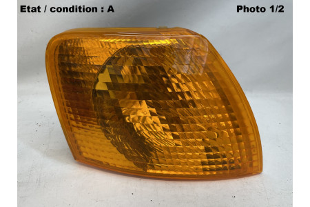 VW Passat - Feu clignotant avant droit FER 4157