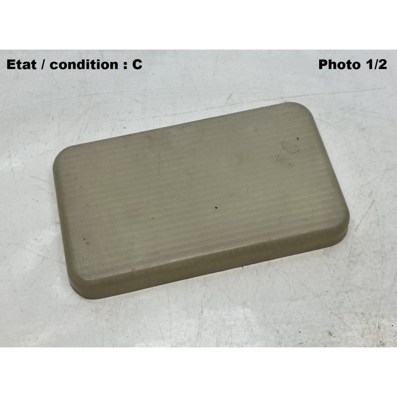 PEUGEOT 504 - Dome light lens