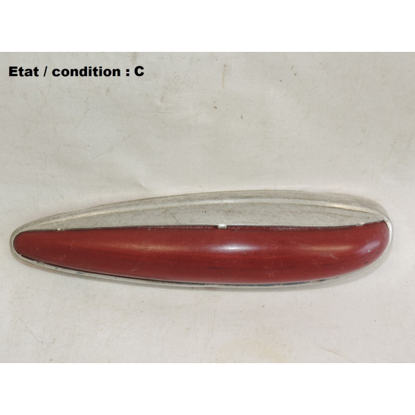 PANHARD Dyna (57-58) - Cabochon feu position latéral droit SCINTEX 2152