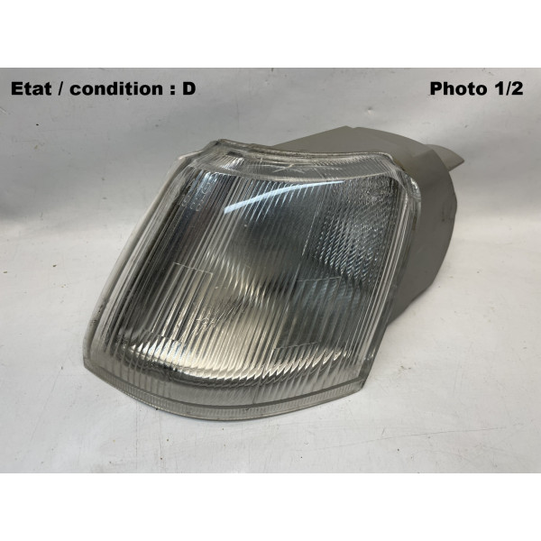 CITROEN Xantia (-97) - Feu clignotant avant gauche AXO 19.86