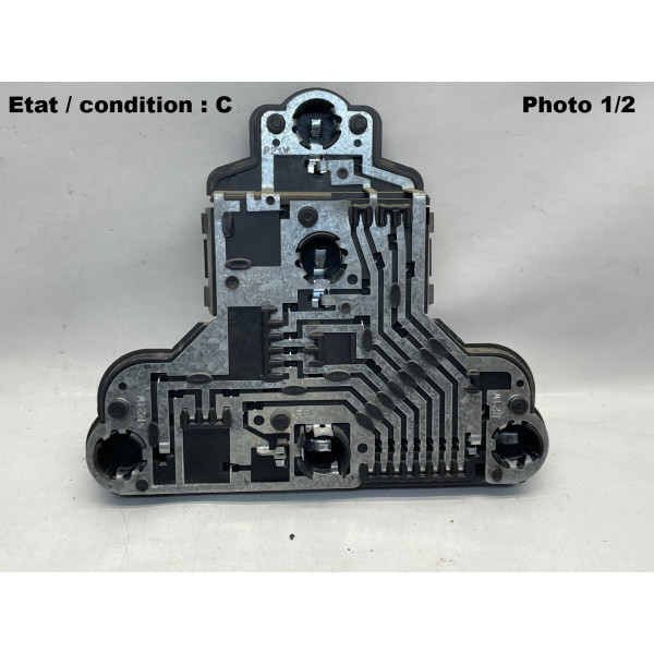VOLKSWAGEN Golf (91-97) - Platine feu arrière SWF (sans AB)