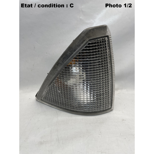ALFA ROMEO 75 - Feu clignotant avant droit CARELLO 16.290.716
