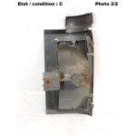 Right front light indicator bulb holder