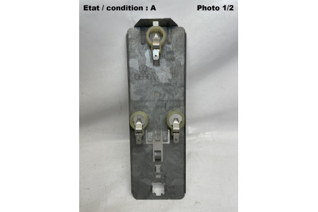VOLKSWAGEN Golf (-80) - Taillight bulb holder HELLA THK29 (3 functions)