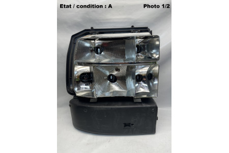 CITROËN ZX berline - Platine feu arrière gauche SCINTEX-AXO 90110