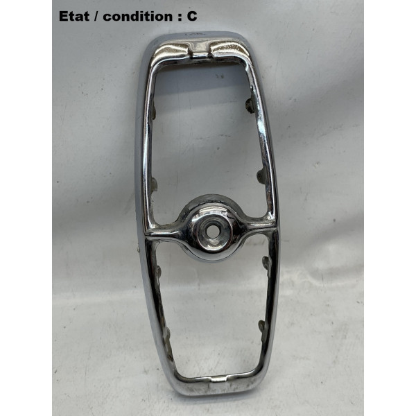 PEUGEOT 203 - Taillight surround LABINAL 2400