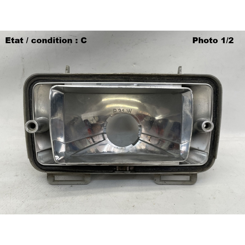 PEUGEOT 205 (90-) - Right reversint light bulb holder VALEO 2210D