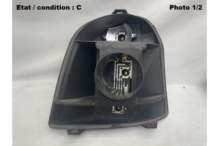 RENAULT Twingo (-98) - Platine feu arrière droit CARELLO 36.960.748 D