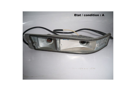 Left front light indicator bulb holder PK LMP 3125