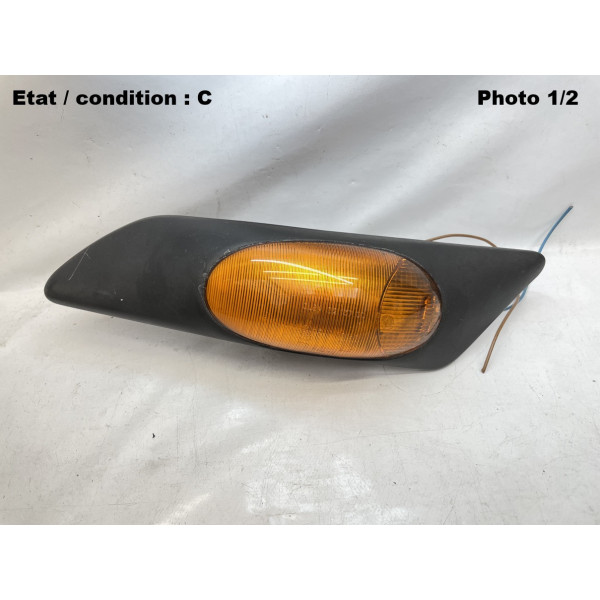 Feu répétiteur de clignotant gauche complet OLSA 02.137.00