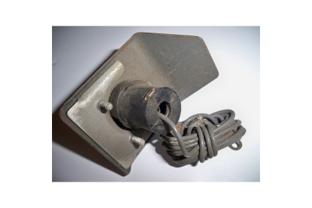 Dome light lampholder