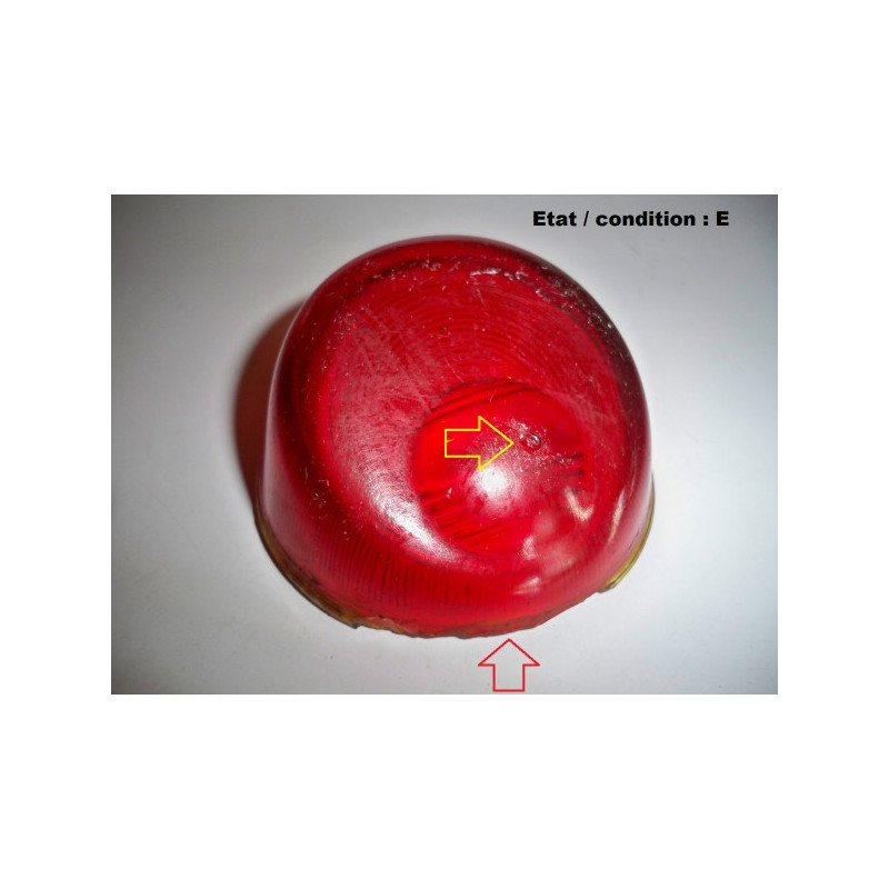 Cabochon feu arrière rouge + éclairage plaque immatriculation NEUHAUS