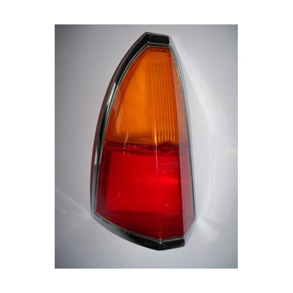 Right hand tail light lens HELLA FOMOCO 11708742