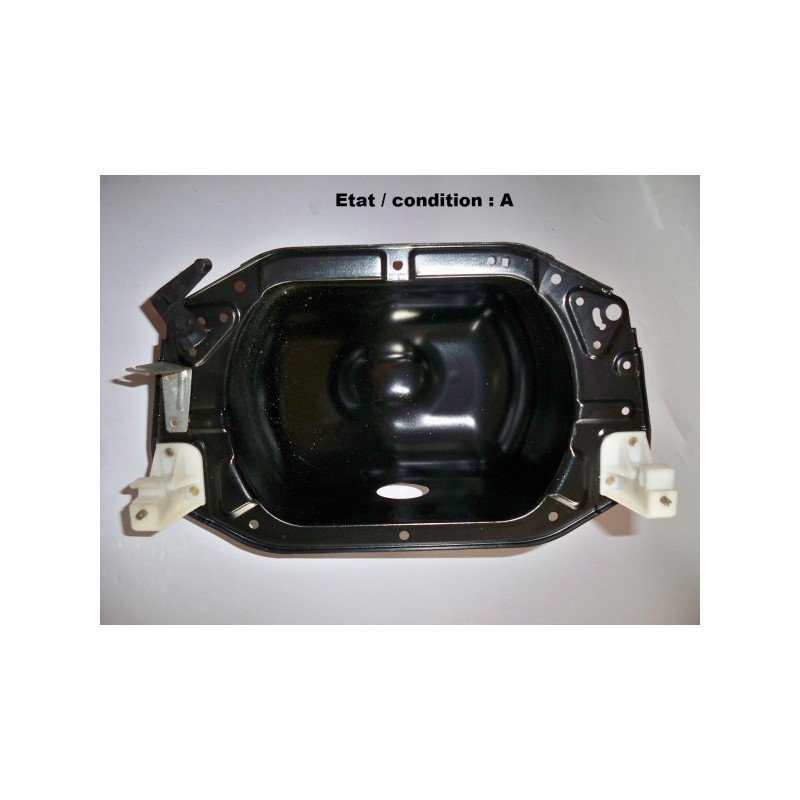 Cuvelage phare gauche CIBIE 671097