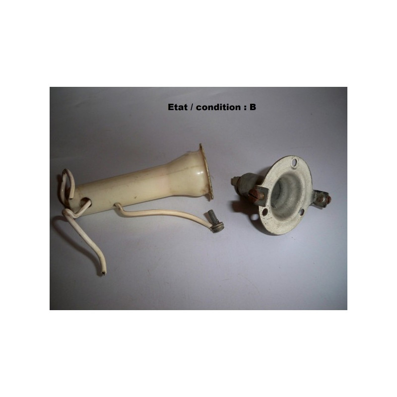 Front light indicator bracket