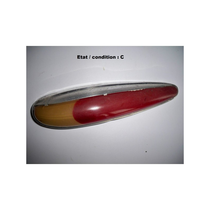 Cabochon feu position aile latéral HELLA K14012