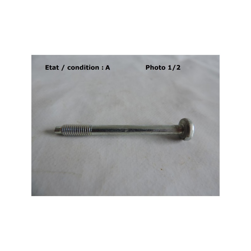 Vis spéciale feu arrière HELLA 65mm