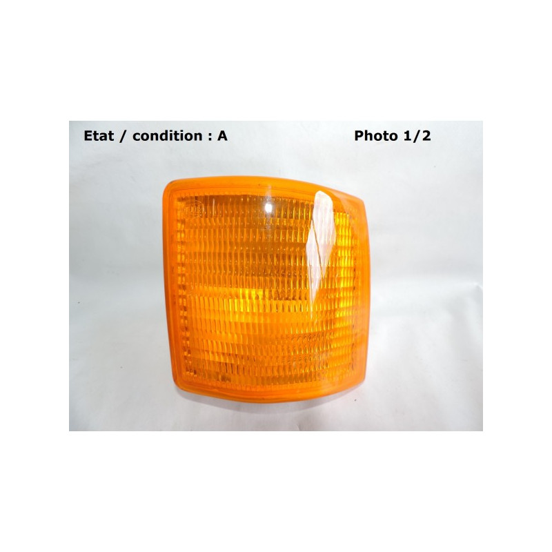 Clignotant feu avant gauche HELLA 2BA003504-051