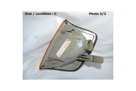 MERCEDES W124 - Right indicator HELLA 9EL 129614-011