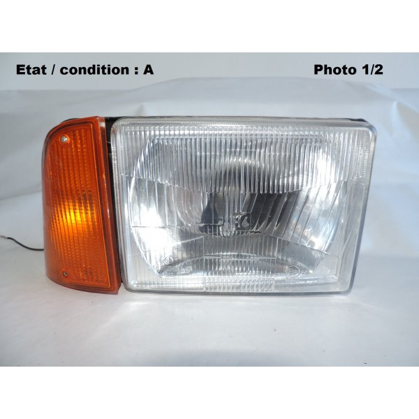 Bloc phare H4 et clignotant droit CARELLO 510