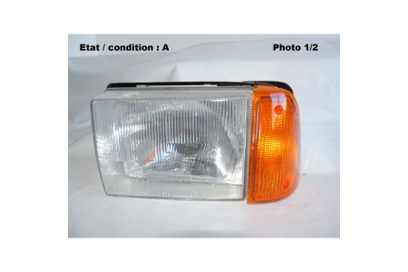 Right H4 headlight with indicator CARELLO 606