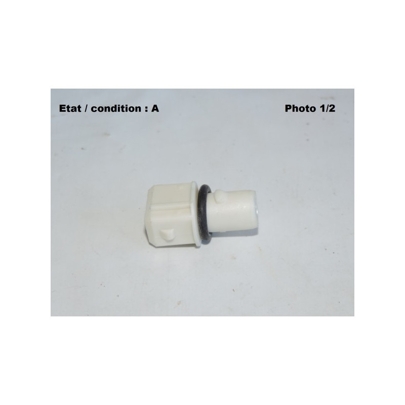 Bulb holder side light Wedge Base VALEO 082761