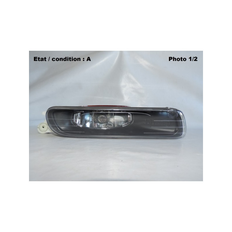Phare antibrouillard droit HELLA 1ND 007646-021