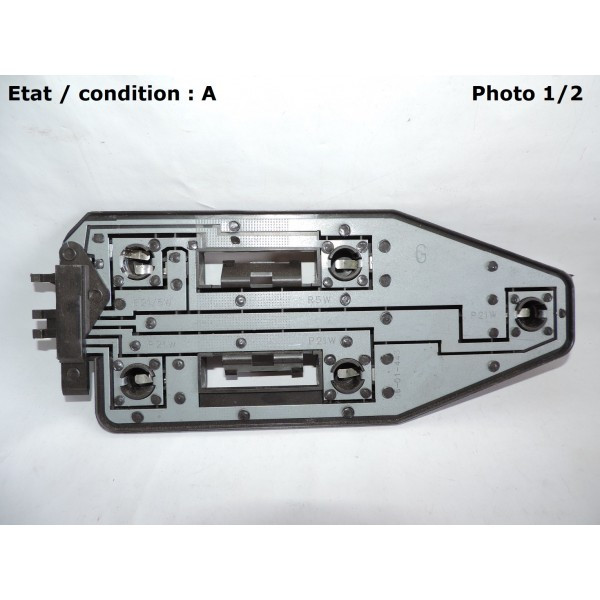 Left taillight lampholder VALEO 6751227